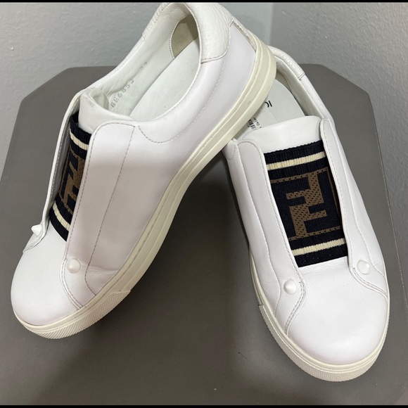 Fendi sneakers - Picture 2 of 2